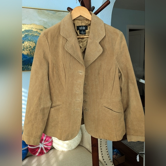 Mark Alan Jackets & Blazers - Vintage Mark Alan 100% Genuine Leather  Tan Suede Blazer Woman's M